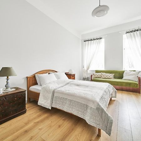 Bright And Warm Apartment, Vilnius City Centre Экстерьер фото